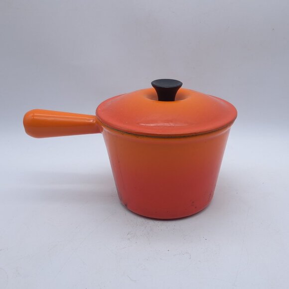 Le Creuset Fondue Iron Pot with Lid - Picture 4 of 10